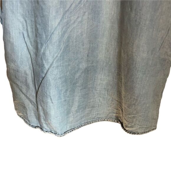 Guess chambray long sleeve dress. Size small - Picture 12 of 13